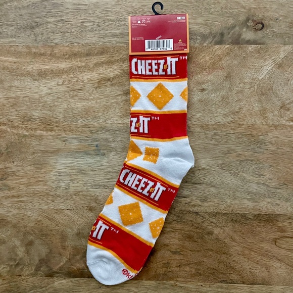 5/$20 NEW Adult Cheez-It Crackers Socks - Picture 2 of 3
